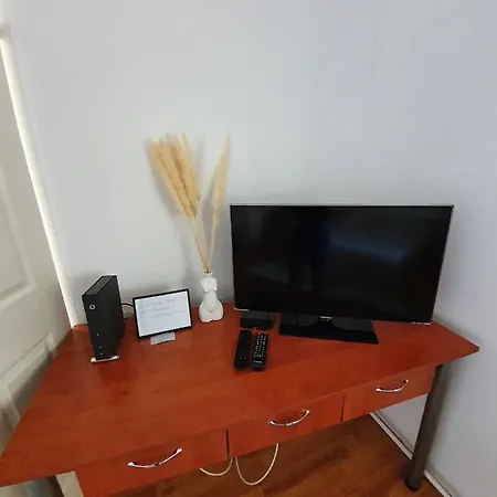 Orchidea Apartman Apartment